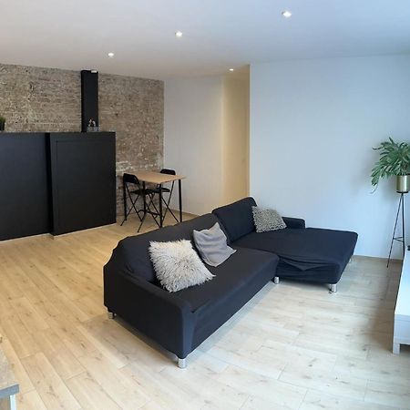 100% Renovated - Quiet Appartment Lieja Exterior foto