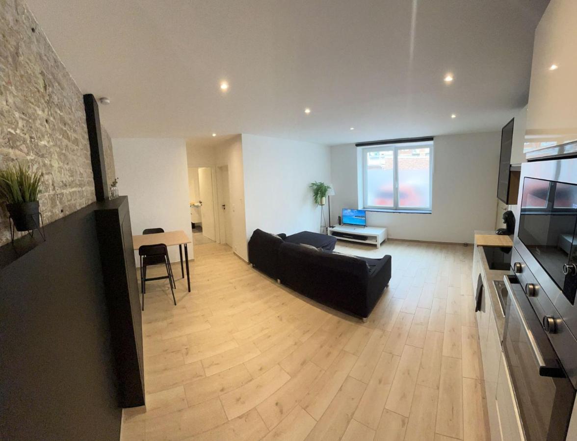 100% Renovated - Quiet Appartment Lieja Exterior foto