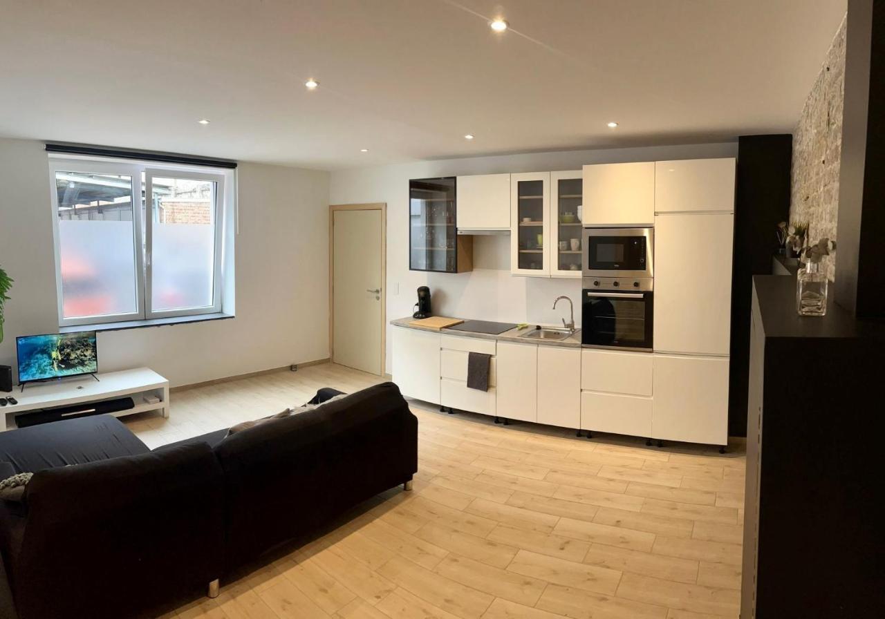 100% Renovated - Quiet Appartment Lieja Exterior foto