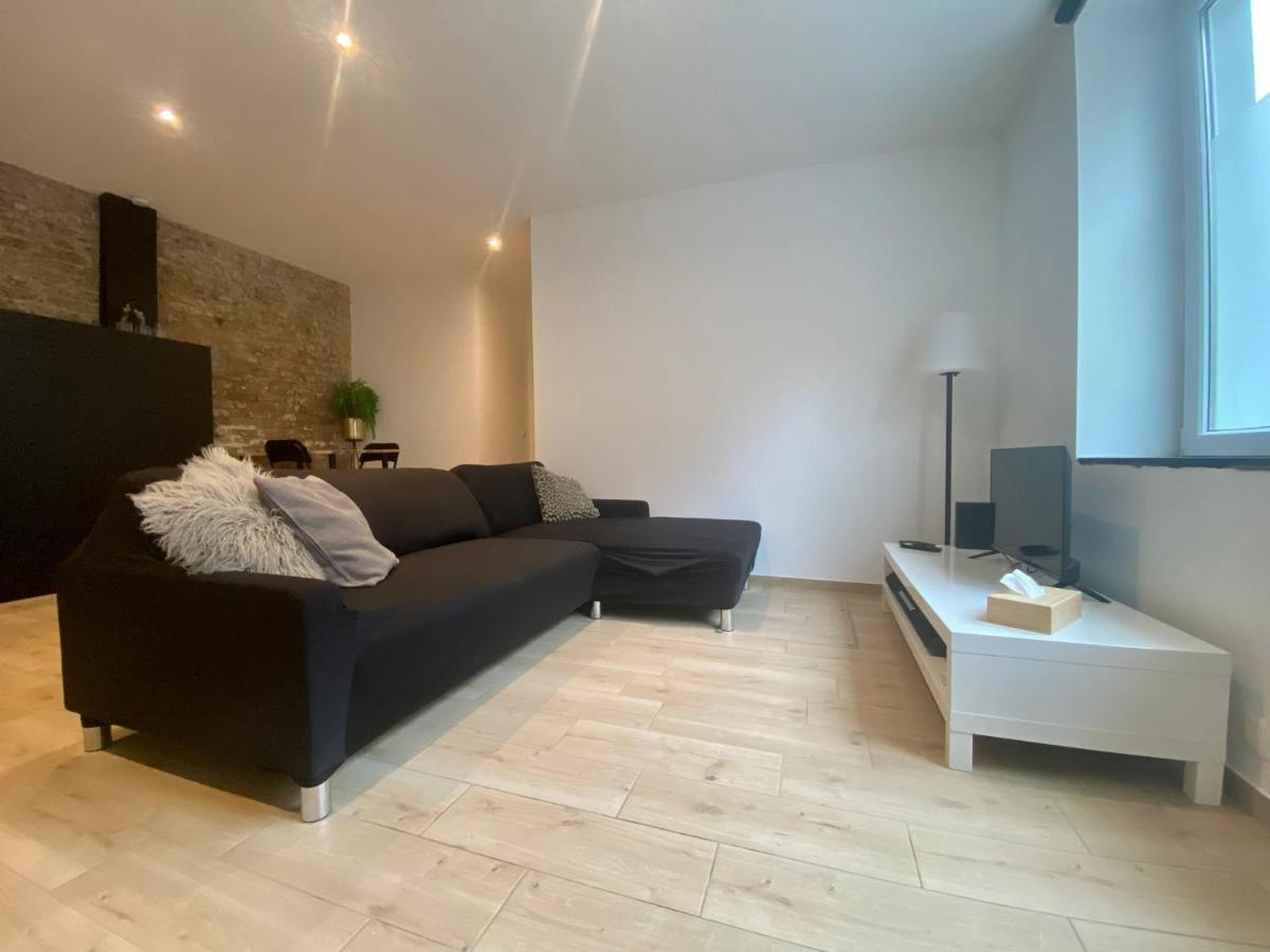 100% Renovated - Quiet Appartment Lieja Exterior foto