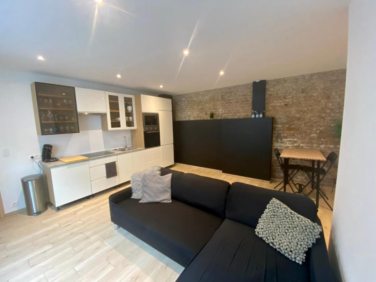 100% Renovated - Quiet Appartment Lieja Exterior foto