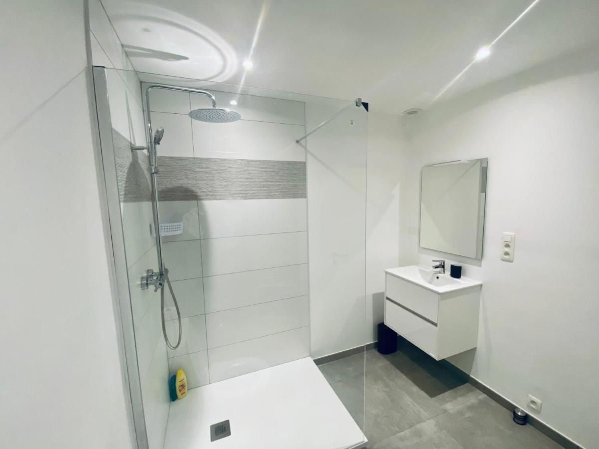 100% Renovated - Quiet Appartment Lieja Exterior foto